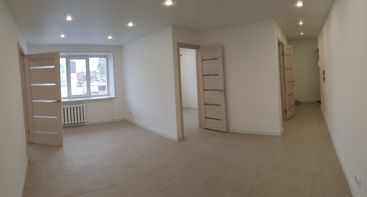 Новый офис в Центре Пензы

Вашему вниманию предлагается помещение 44,5 кв.м 
Расположение: ул. Чехова 16.
Первый этаж.
Первая линия. 
Новый ремонт.
Вход со двора.
Светлое много окон.
Высота потолков 2,5м.
Большой фасад для рекламы. 
Огромный автомобильный трафик.
Хорошая планировка.
Все удобства, са